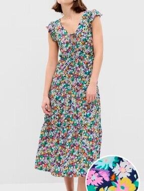 Gap nwot Flutter Sleeve Maxi Dress Soft woven cotton dress. Size medium V-neck